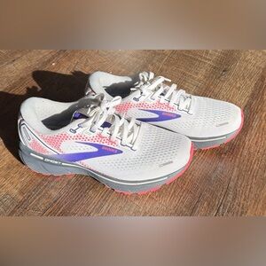 Brooks Ghost Sneakers in White with Purple and Pink Accents